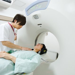 001med_146.jpg