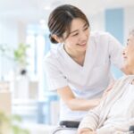 利用者に寄り添う介護職員